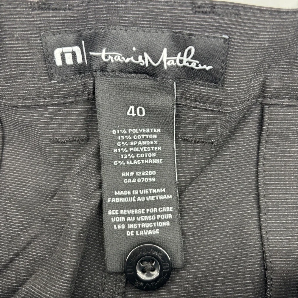 TravisMathew‎ Shorts Mens 40 Black Excellent Performance Stretch Micro-Stripe